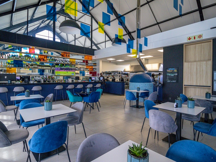 2 Bedroom Property for Sale in Summerstrand Eastern Cape